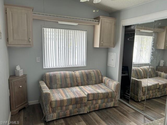 Guest bedroom