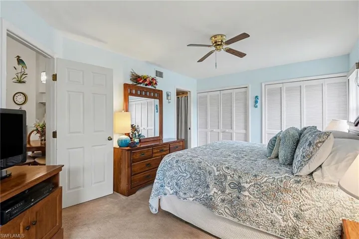 9652 Windsor Gardens Ln 203, Fort Myers, Florida 33919