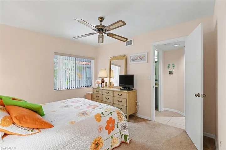 9652 Windsor Gardens Ln 203, Fort Myers, Florida 33919