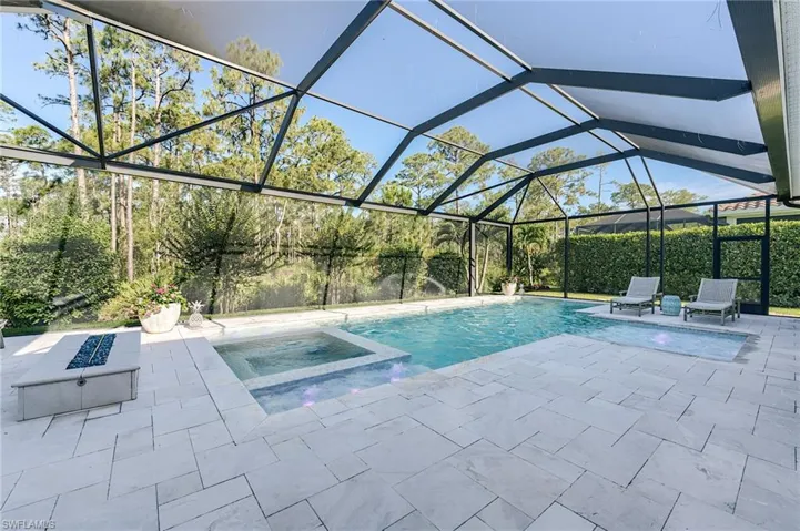 14679 Liesl Ct W, Naples, Florida 34109
