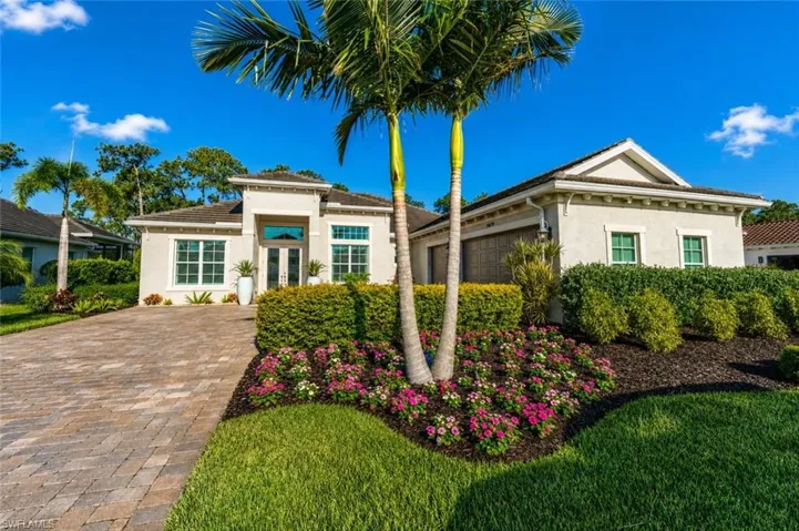 14679 Liesl Ct W, Naples, Florida 34109