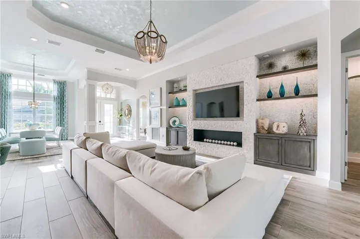 14679  Liesl W CT, Naples, FL 34109