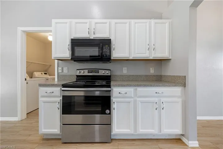 2720 Soaring Hawk Dr, Fort Myers, Florida 33905