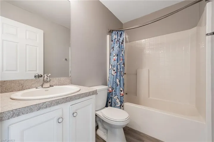 2720 Soaring Hawk Dr, Fort Myers, Florida 33905