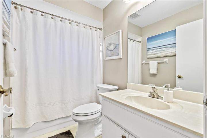 17700  Dracena  CIR, North Fort Myers, FL 33917