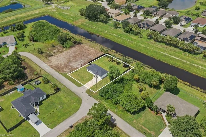 707 Sawyer St, Lehigh Acres, Florida 33974