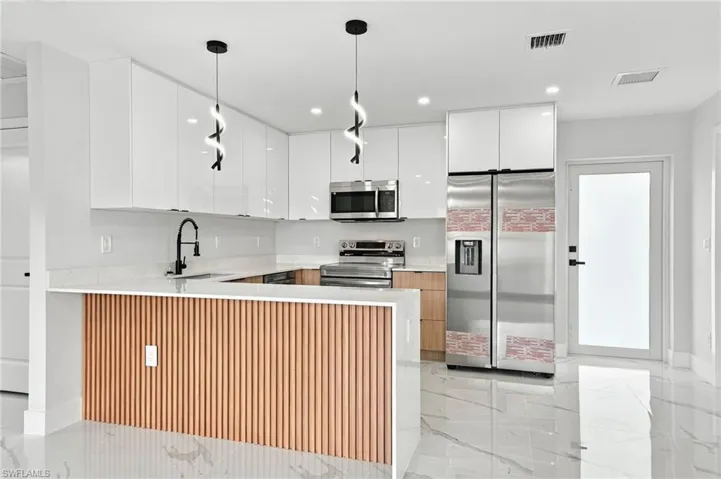 707 Sawyer St, Lehigh Acres, Florida 33974