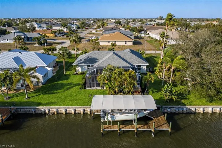 842 Sw 47th St, Cape Coral, Florida 33914