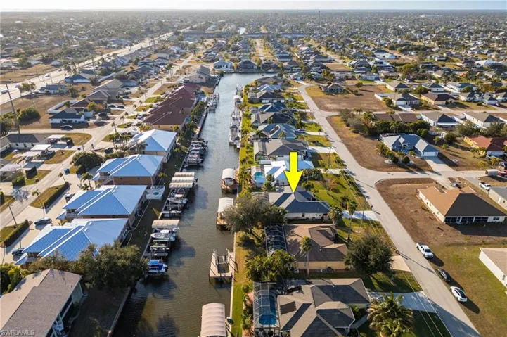 842 Sw 47th St, Cape Coral, Florida 33914