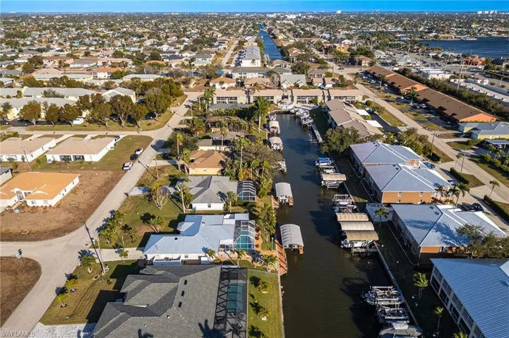 842 Sw 47th St, Cape Coral, Florida 33914