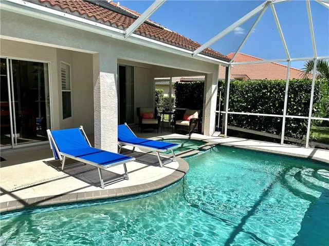 There are area for both sun and shade.