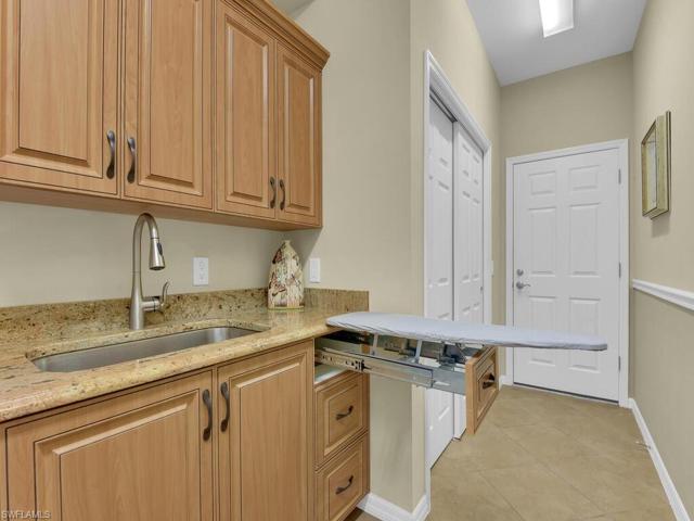 13346  Kent  ST, Naples, FL 34109
