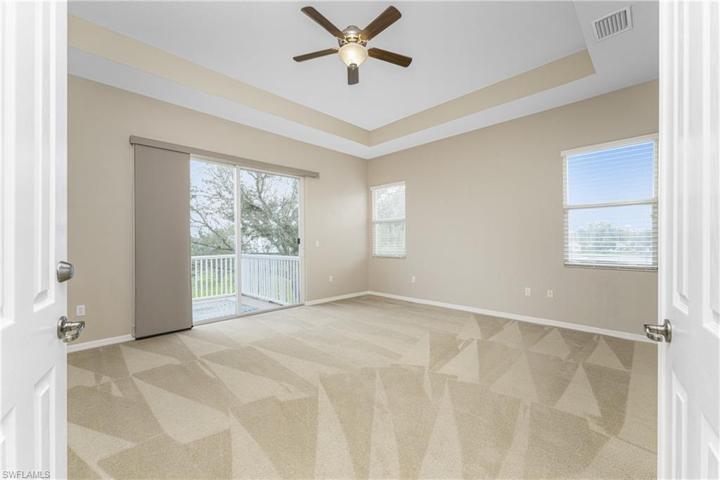 Upstairs master suite