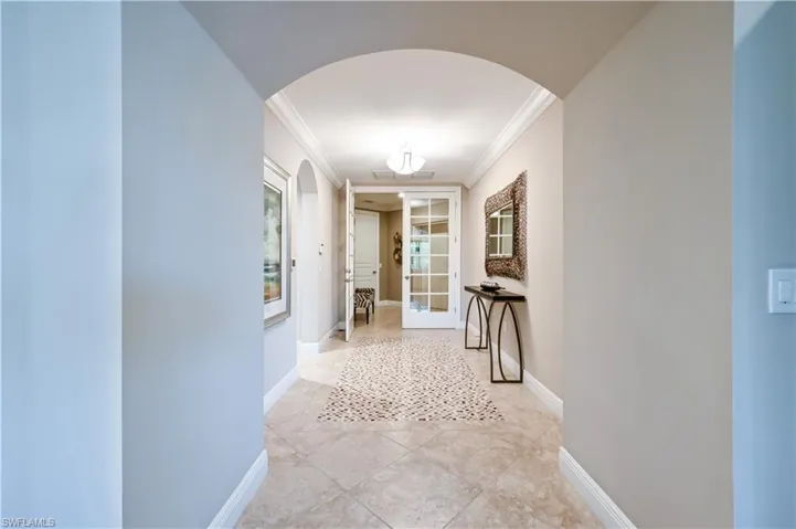 2764  Tiburon E BLVD, Naples, FL 34109