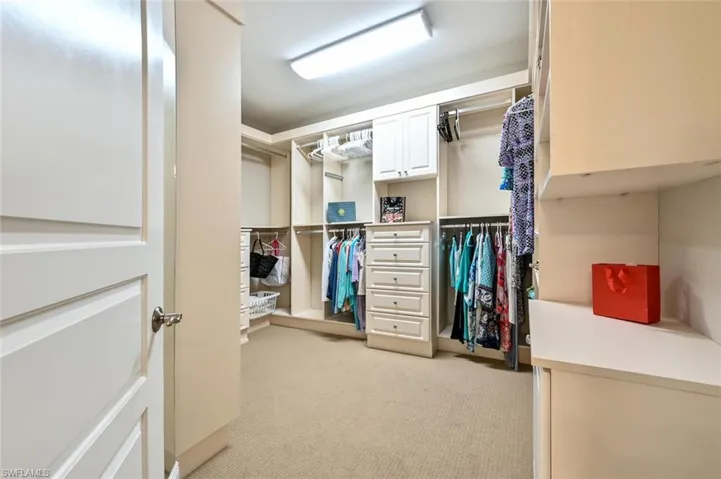 2764  Tiburon E BLVD, Naples, FL 34109