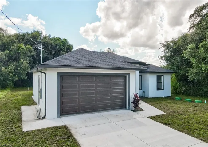 3917 37th St Sw, Lehigh Acres, Florida 33976