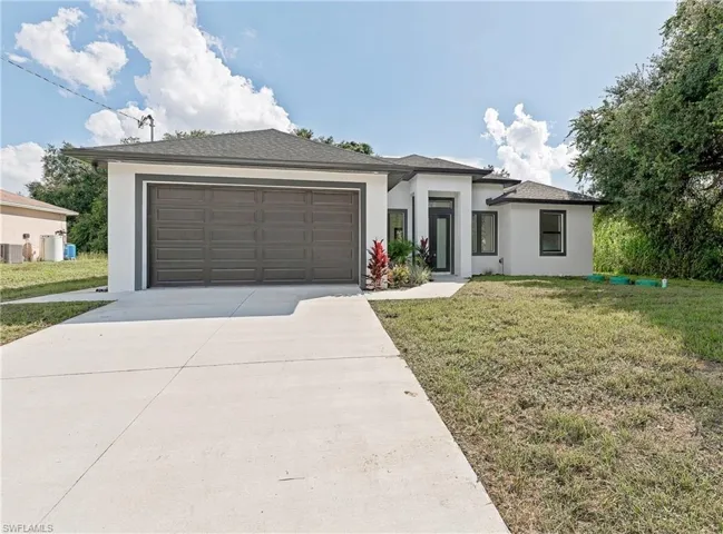 3917 37th St Sw, Lehigh Acres, Florida 33976