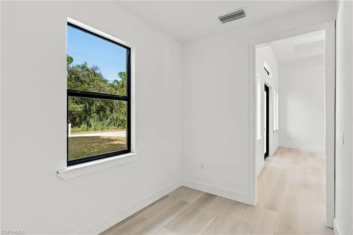 3917 37th St Sw, Lehigh Acres, Florida 33976