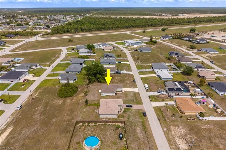 2512 Nw 15th Ave, Cape Coral, Florida 33993