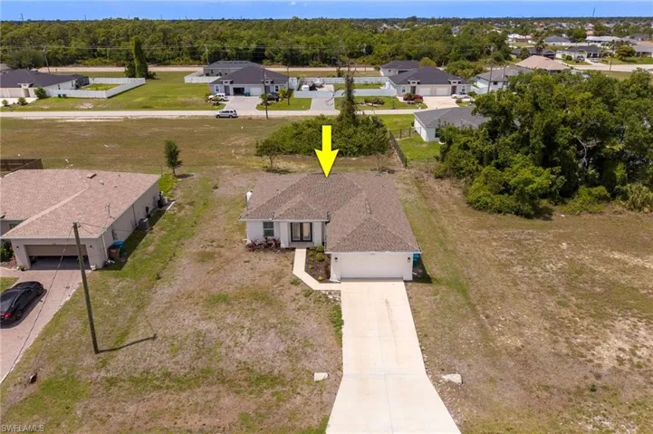 2512 Nw 15th Ave, Cape Coral, Florida 33993