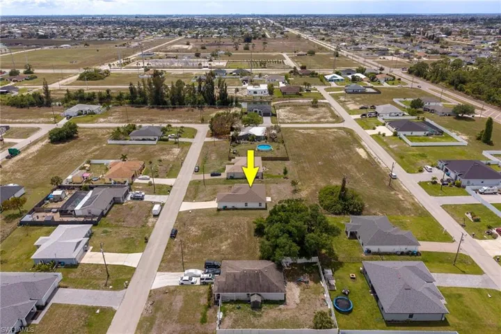 2512 Nw 15th Ave, Cape Coral, Florida 33993