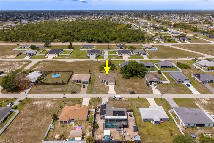 2512 Nw 15th Ave, Cape Coral, Florida 33993