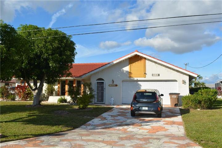 1113 SE 17th ST, CAPE CORAL FL 33990