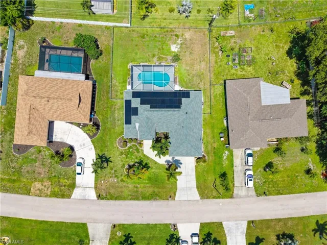 3920 Se 2nd Pl, Cape Coral, Florida 33904