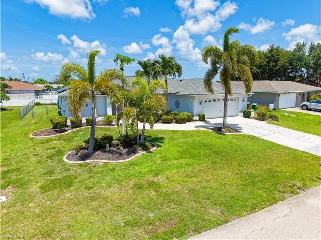 3920 Se 2nd Pl, Cape Coral, Florida 33904
