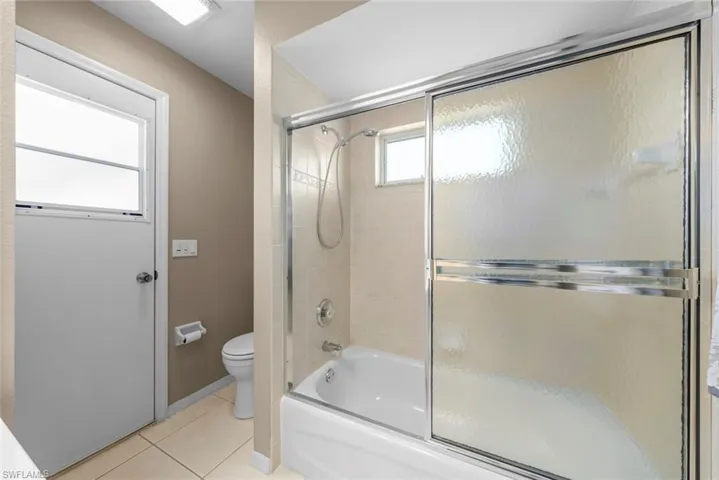 3920 Se 2nd Pl, Cape Coral, Florida 33904