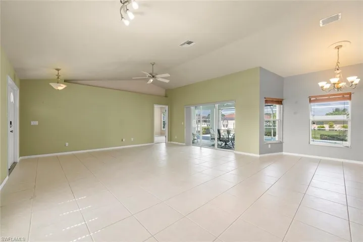 3920 Se 2nd Pl, Cape Coral, Florida 33904