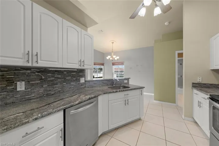 3920 Se 2nd Pl, Cape Coral, Florida 33904