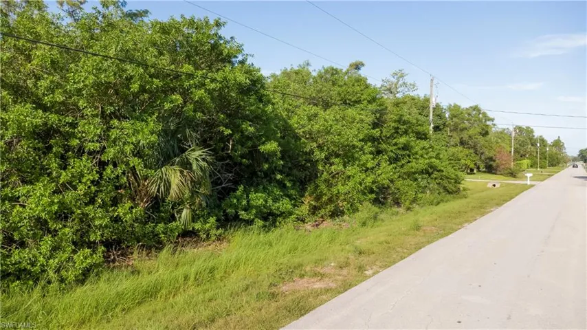 Lancewood Way, Naples, Florida 34116