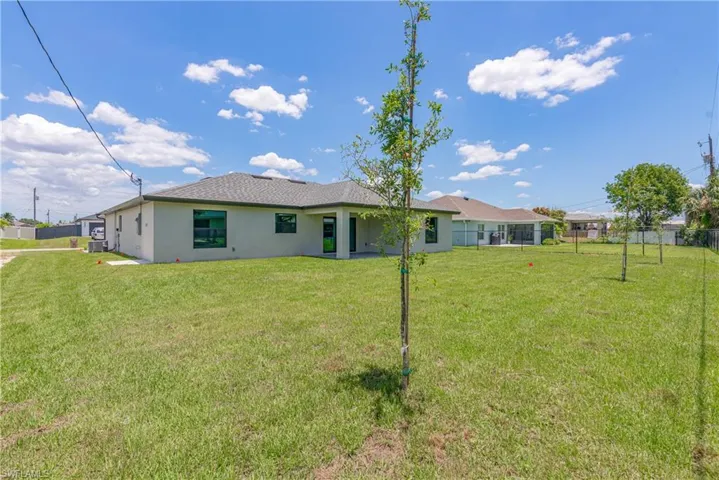 322 NW 4th  ST, Cape Coral, FL 33993