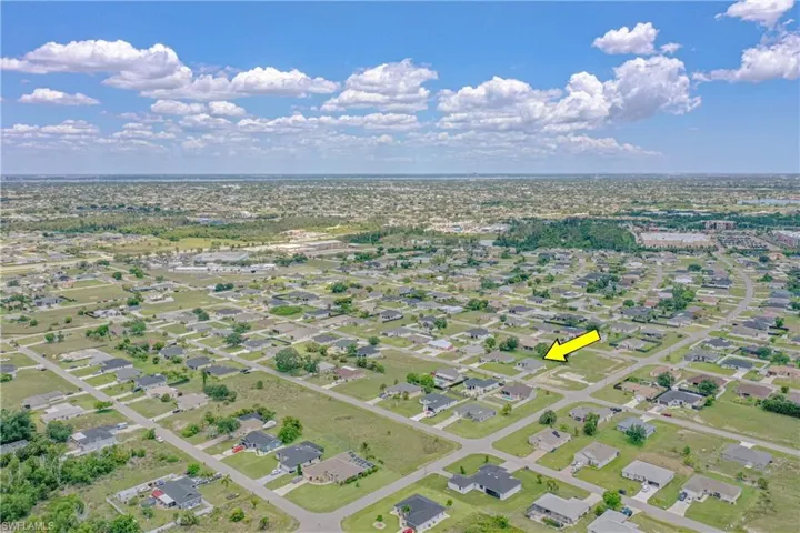 322 NW 4th  ST, Cape Coral, FL 33993
