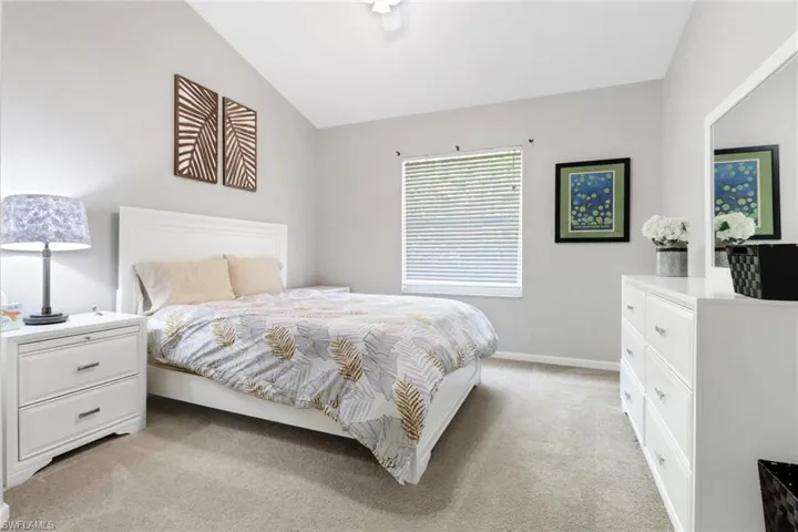 6773 Southern Oak Ct, Naples, Florida 34109