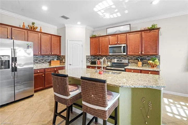 11597 Golden Oak Ter, Fort Myers, Florida 33913