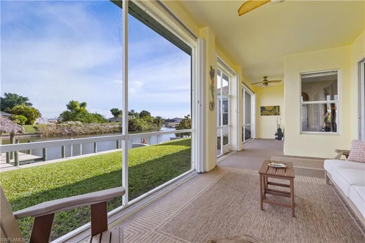 LENGHTY Screened Lanai for ENTERTAINMENT! Facing right from the Florida Sunroom