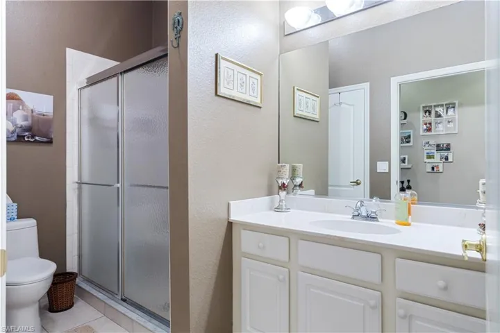 Guest Bathroom 2