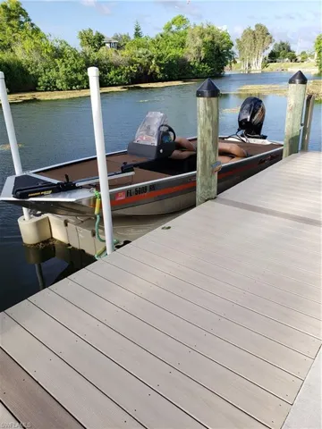 Floating Boat Dock & Kayak Launch - GO MAP IT OUT FRESHWATER WATERWAYS IN CAPE CORAL! And, HAVE FUN!!! A LOT TO EXPLORE :)