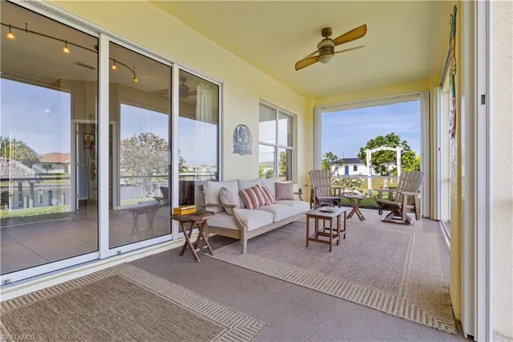 LENGHTY Screened Lanai for ENTERTAINMENT! Facing right from the Florida Sunroom