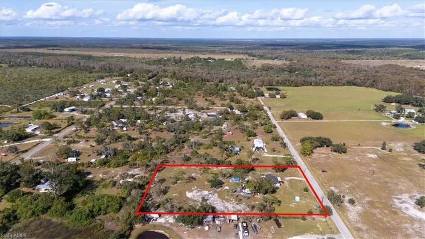 2099  Summerall  RD, Labelle, FL 33935