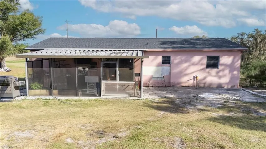2099  Summerall  RD, Labelle, FL 33935