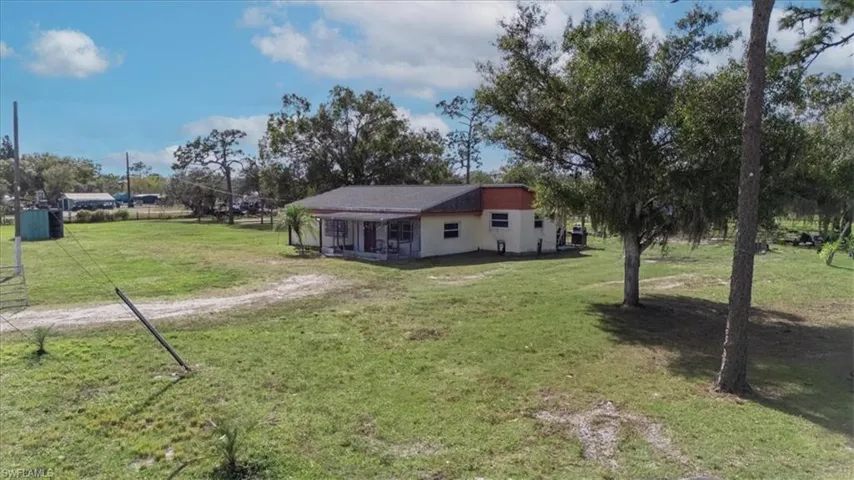 2099  Summerall  RD, Labelle, FL 33935