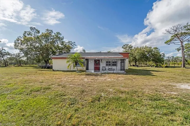2099  Summerall  RD, Labelle, FL 33935