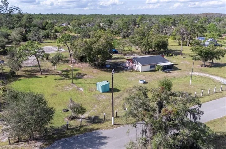 2099  Summerall  RD, Labelle, FL 33935