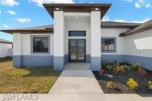 2716 Diplomat Pkwy W, Cape Coral, Florida 33993