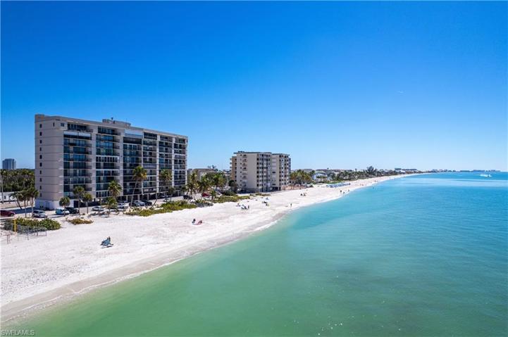 26300  Hickory  BLVD, Bonita Springs, FL 34134