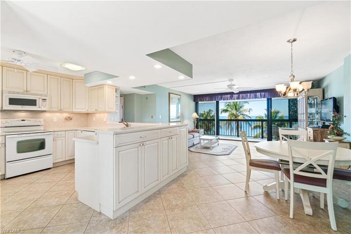 26300  Hickory  BLVD, Bonita Springs, FL 34134