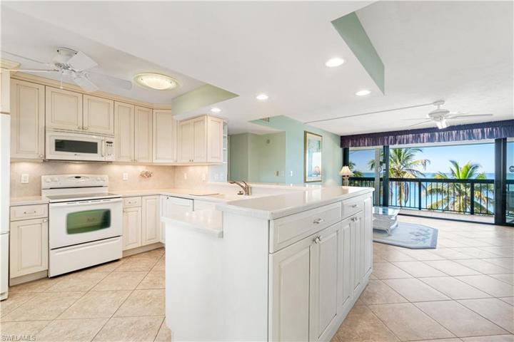 26300  Hickory  BLVD, Bonita Springs, FL 34134